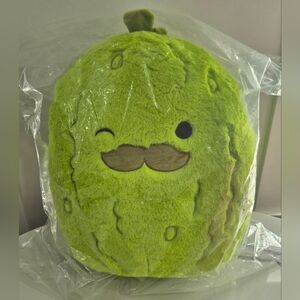Squishmallow Charles the Pickle 16” BNWT 💚 Plush Cute Rare Fuzzamallows